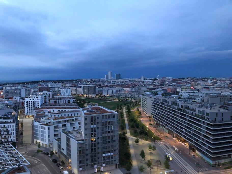 דירות Stunning View Over Vienna In City Center מראה חיצוני תמונה